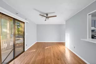 20 613 Delar Pkwy, Franklin Township, NJ 08823 - Photo 12