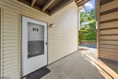 20-613 Delar Pky, Franklin Township, NJ 08823 - Photo 4