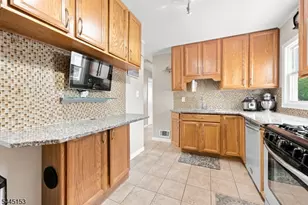 2697 Woodbridge Ave, Edison, NJ 08817 - Photo 12