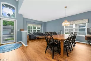 79 Renaissance Blvd, Franklin Township, NJ 08873 - Photo 4