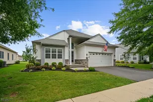 79 Renaissance Blvd, Franklin Township, NJ 08873 - Photo 2