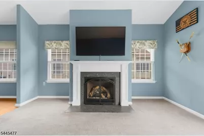 79 Renaissance Blvd, Franklin Township, NJ 08873 - Photo 8