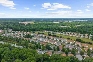 79 Renaissance Blvd, Franklin Township, NJ 08873 - Photo 20