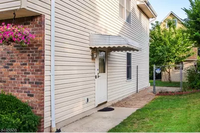 137 E 9th St #1, Clifton, NJ 07011 - Photo 12