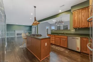 209 Kuhl Rd, Raritan Township, NJ 08822 - Photo 16