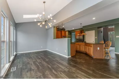 209 Kuhl Rd, Raritan Township, NJ 08822 - Photo 14
