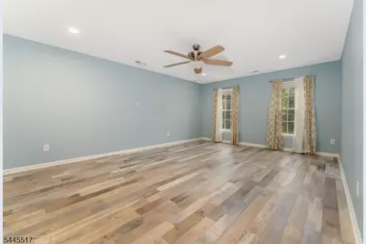 209 Kuhl Rd, Raritan Township, NJ 08822 - Photo 22