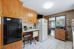40-2 Dupont St, North Plainfield, NJ 07060 - Photo 6