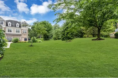 504 Lopez Ln, Morris Plains, NJ 07950 - Photo 30