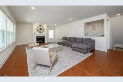 22 Hilltop Dr, North Caldwell, NJ 07006 - Photo 14