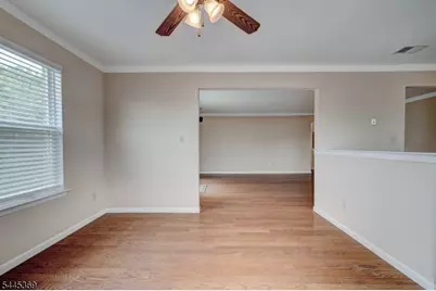 32 Rebecca Rd, East Hanover Township, NJ 07936 - Photo 6
