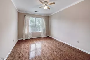32 Rebecca Rd, East Hanover Township, NJ 07936 - Photo 20