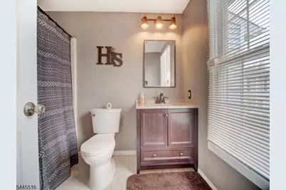 71 Ridge St #3, City Of Orange Twp., NJ 07050 - Photo 18