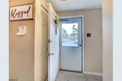 71 Ridge St #3, City Of Orange Twp., NJ 07050 - Photo 2