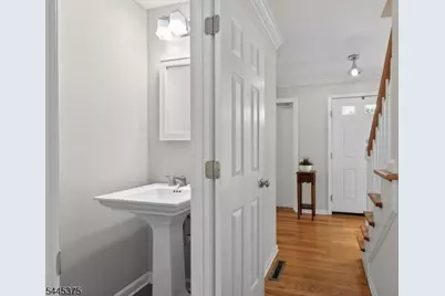 5 Elmer Ave, Bernardsville, NJ 07924 - Photo 10
