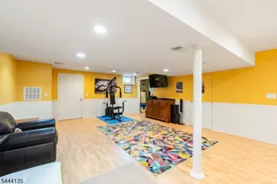58 Patriot Hill Dr, Bernards Township, NJ 07920 - Photo 18