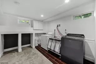 37 Barley Sheaf Rd, Raritan Township, NJ 08822 - Photo 30