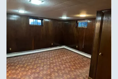 1017 Burnet Ave, Union Township, NJ 07083 - Photo 18