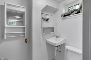 1017 Burnet Ave, Union Township, NJ 07083 - Photo 18