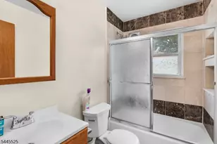 1017 Burnet Ave, Union Township, NJ 07083 - Photo 26