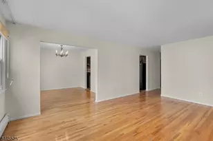1017 Burnet Ave, Union Township, NJ 07083 - Photo 6