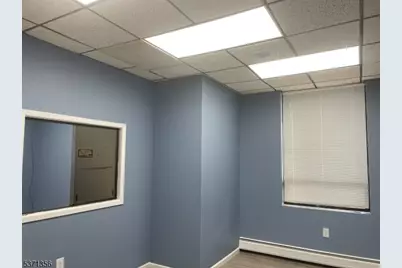 702 N Broad St, Elizabeth, NJ 07208 - Photo 2