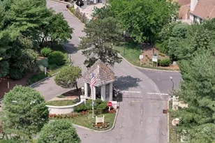 12 Carriage Pl, Edison, NJ 08820 - Photo 26