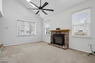91 Cherrywood Dr, Franklin Township, NJ 08873 - Photo 18