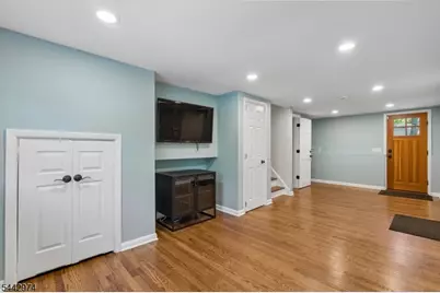 5 Raymond St, Chatham, NJ 07928 - Photo 22