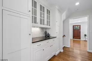 5 Raymond St, Chatham, NJ 07928 - Photo 10