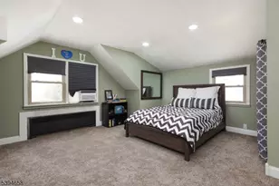825 Dennis Pl, Linden, NJ 07036 - Photo 18