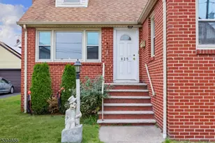 825 Dennis Pl, Linden, NJ 07036 - Photo 2