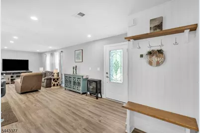94 Castle Rock Rd, Jefferson Township, NJ 07849 - Photo 6