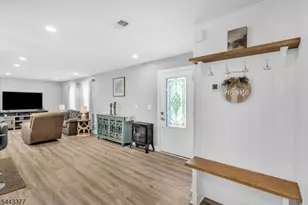 94 Castle Rock Rd, Jefferson Township, NJ 07849 - Photo 6
