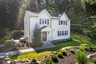 94 Castle Rock Rd, Jefferson Township, NJ 07849 - Photo 2