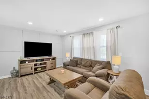 94 Castle Rock Rd, Jefferson Township, NJ 07849 - Photo 14