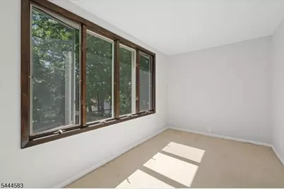 367 Essex Ave, Bloomfield, NJ 07003 - Photo 12
