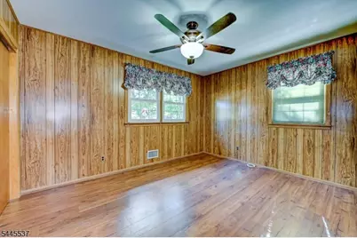 34 Lindstrom Dr, Hillsborough Township, NJ 08844 - Photo 22