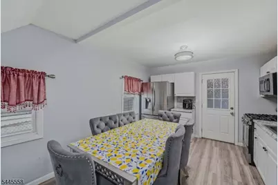 137 New St #2, Paterson, NJ 07501 - Photo 4