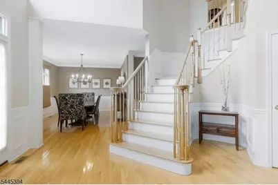 17 Sugarwood Way, Warren Township, NJ 07059 - Photo 2