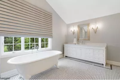 17 Sugarwood Way, Warren Township, NJ 07059 - Photo 32