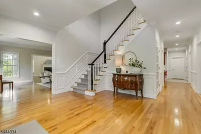 3 Connet Ln, Mendham Township, NJ 07945 - Photo 2