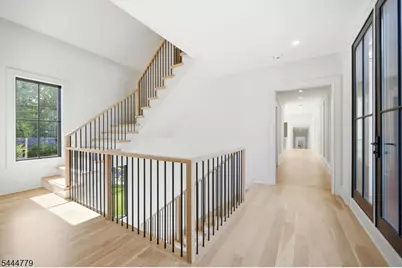 2 Spenser Dr, Millburn, NJ 07078 - Photo 20