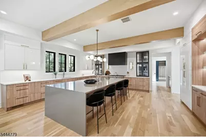 2 Spenser Dr, Millburn, NJ 07078 - Photo 8
