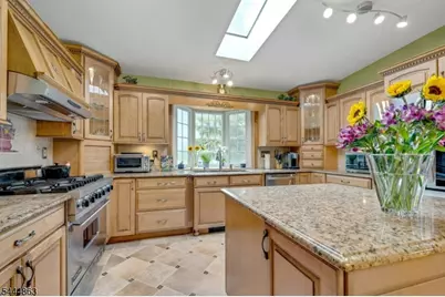 16 Shephard Rd, West Milford, NJ 07421 - Photo 10