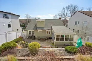 59 Oakwood Dr, Wayne, NJ 07470 - Photo 42