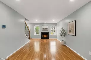 259 Retta Ct, Piscataway Township, NJ 08854 - Photo 6