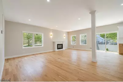 584 Plymouth Rd, Hillside, NJ 07205 - Photo 8