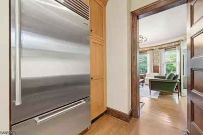 54 Myrtle Ave, Montclair, NJ 07042 - Photo 16
