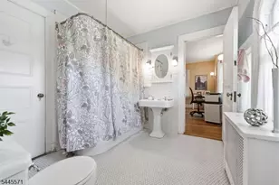 54 Myrtle Ave, Montclair, NJ 07042 - Photo 30